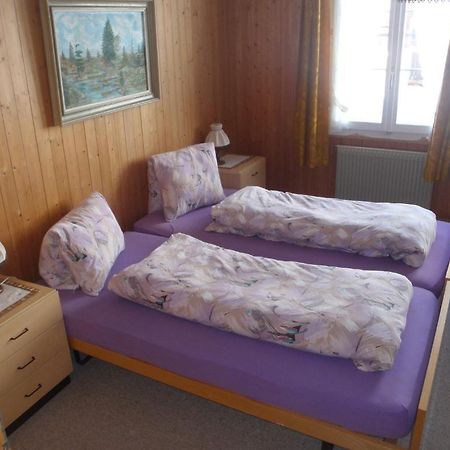 Hotel Alpenrose Saxeten Pokoj fotografie